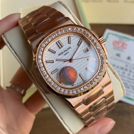 V6厂出品 百达翡丽（Patek Philippe）鹦鹉螺商务男士全自动机械腕表